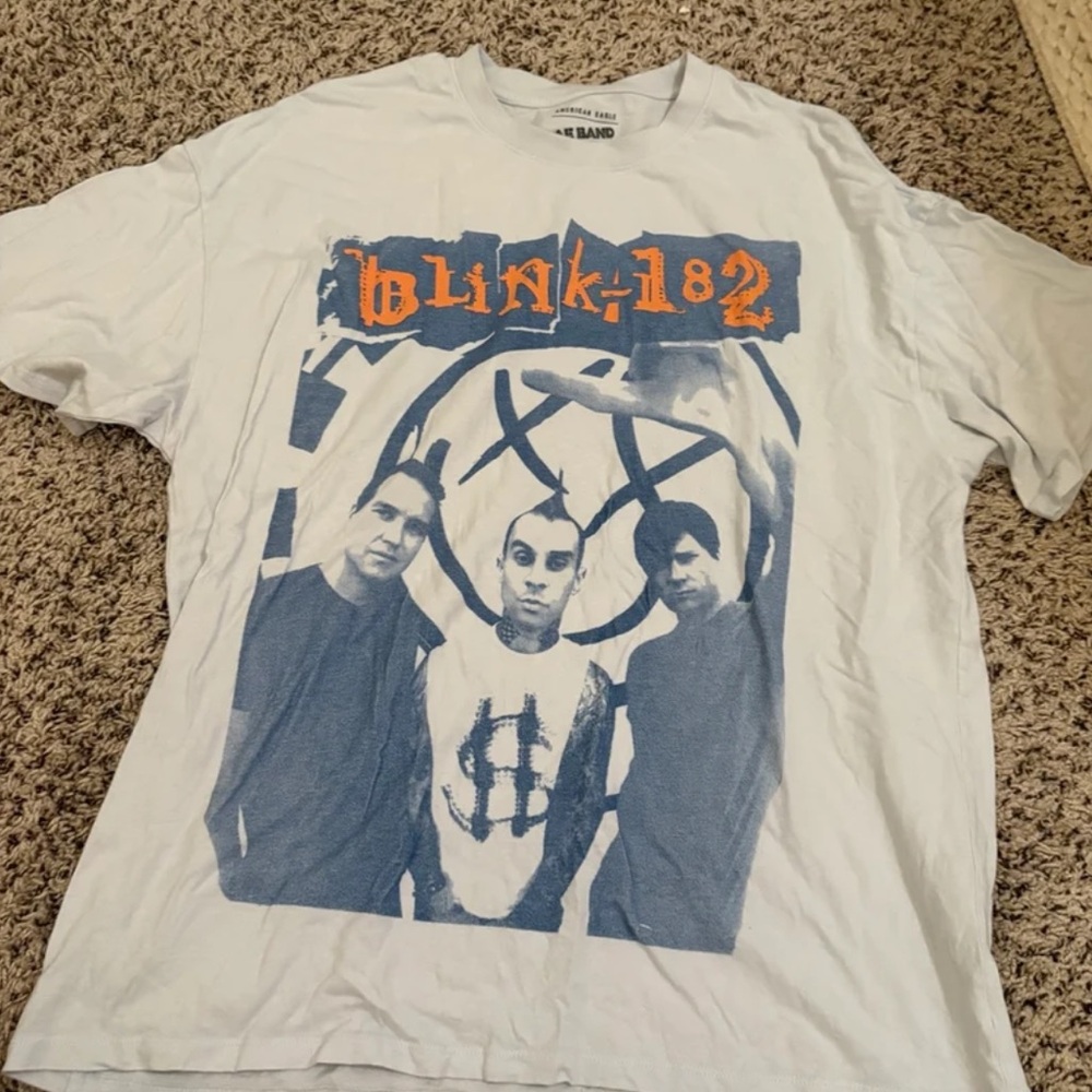 American Eagle Blink 182 band tee